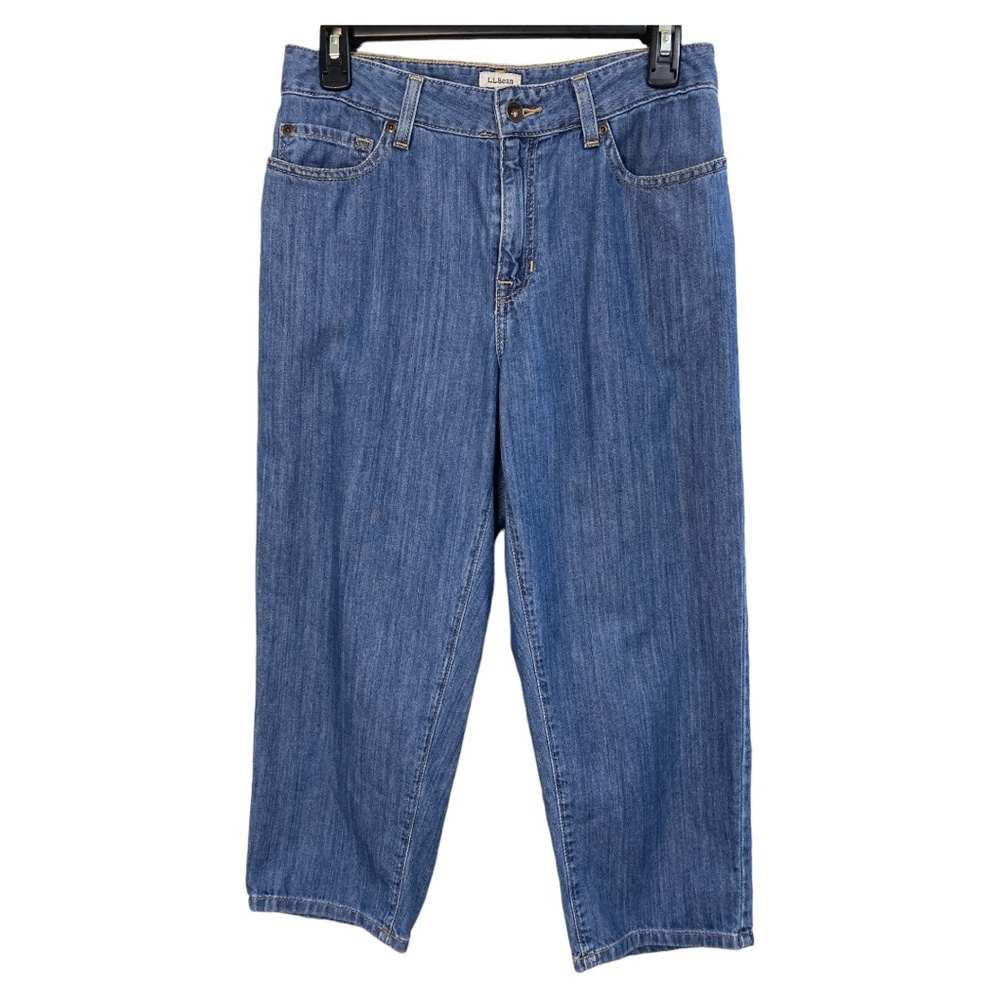 L.L. Bean Classic Fit Jeans Light/Medium Blue Wash Relaxed Fit‎ Size 6